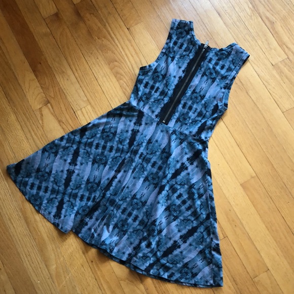 Vans Sleeveless Dress / Coverup Woman’s Small - Picture 2 of 9